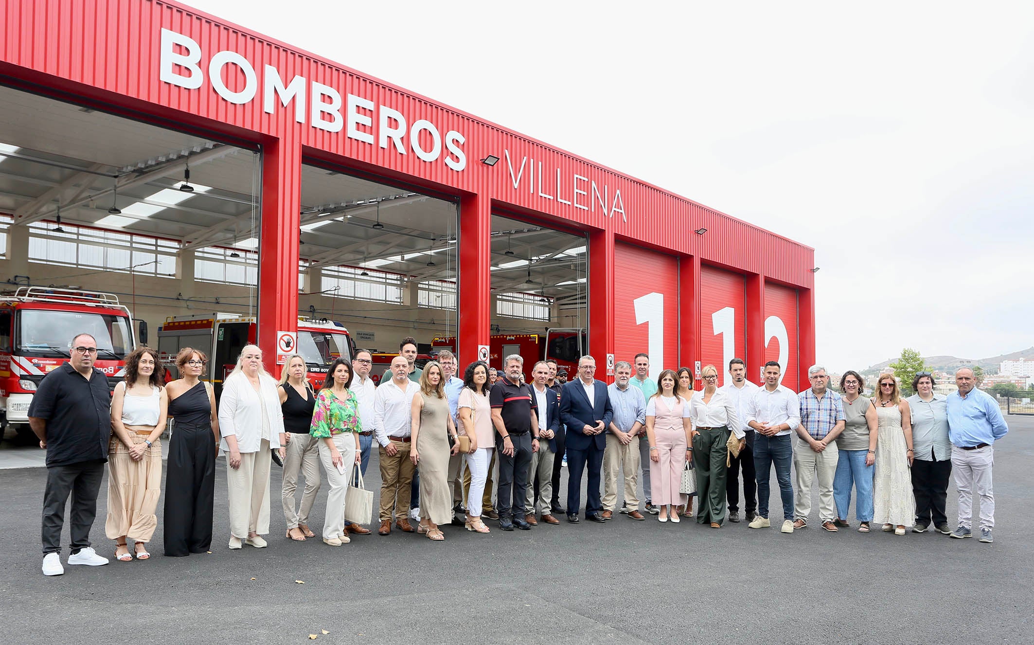 Villena cuenta con un nuevo parque de bomberos que da servicio a 25 localidades Villena cuenta con un nuevo parque de bomberos que da servicio a 25 localidades