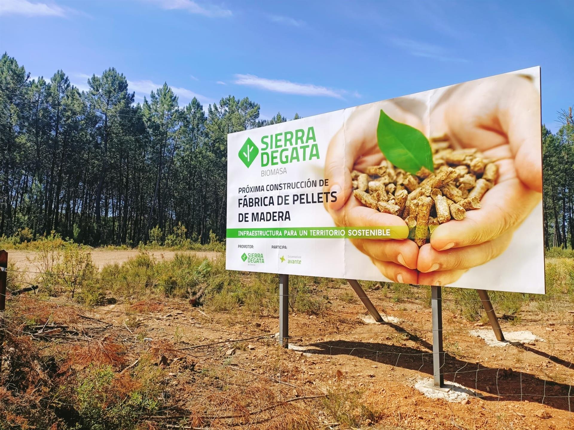 Empieza la construcción de una planta de pellets en Villasbuenas de Gata que creará más de 15 empleos directos Empieza la construcción de una planta de pellets en Villasbuenas de Gata que creará más de 15 empleos directos