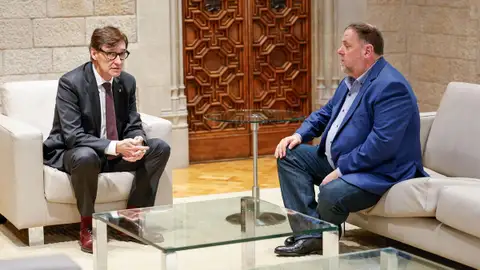 Salvador Illa i Oriol Junqueras en una reunió al Palau de la Generalitat Salvador Illa i Oriol Junqueras en una reunió al Palau de la Generalitat