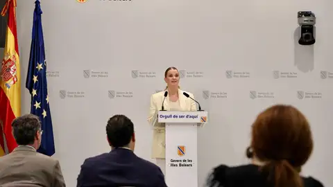La Presidenta del Govern, Marga Prohens en la rueda de prensa en la que ha anunciado cambios en el Ejecutivo. La Presidenta del Govern, Marga Prohens en la rueda de prensa en la que ha anunciado cambios en el Ejecutivo.