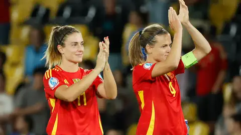 La selección remonta (1-3) a una correosa Italia y se medirá en cuartos de final de la Eurocopa Femenina a la anfitriona Suiza La selección remonta (1-3) a una correosa Italia y se medirá en cuartos de final de la Eurocopa Femenina a la anfitriona Suiza