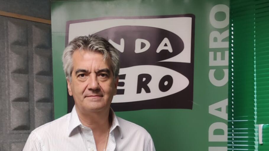 Jose Manuel Lozano, empresario de la plaza de toros de Pontevedra, en los estudios de Onda Cero Pontevedra