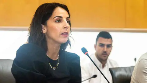 García Mayor defiende la gestión económica del Ayuntamiento y critica al PSOE por alarmismo con la deuda García Mayor defiende la gestión económica del Ayuntamiento y critica al PSOE por alarmismo con la deuda