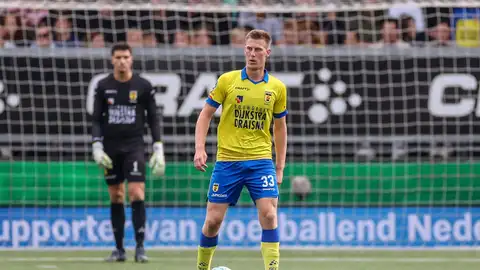 Floris Smand, futbolista fichado por el Eldense. Floris Smand, futbolista fichado por el Eldense.