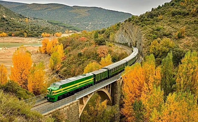 El Expreso de Canfranc comienza su viaje El Expreso de Canfranc comienza su viaje