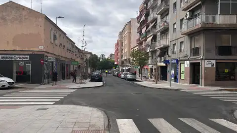La avenida Ausiàs March de Elche presenta ya un aspecto totalmente renovado La avenida Ausiàs March de Elche presenta ya un aspecto totalmente renovado