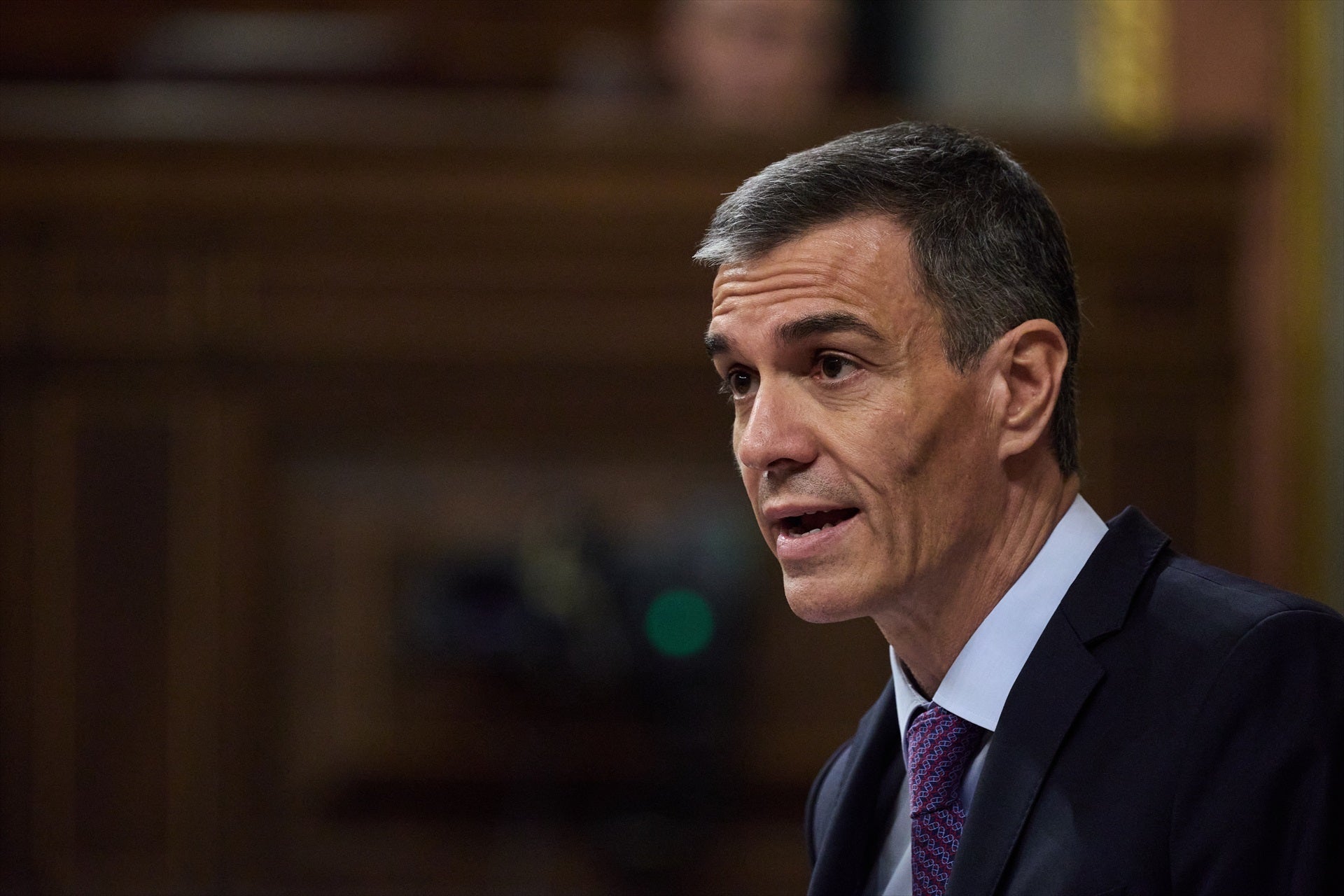 El CIS reduce la distancia entre PSOE y PP a medio punto tras el encarcelamiento de Cerdán El CIS reduce la distancia entre PSOE y PP a medio punto tras el encarcelamiento de Cerdán