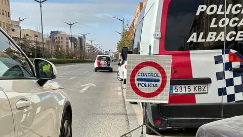 La Policía Local de Albacete participa en la Campaña de Control y Vigilancia sobre alcohol y drogas La Policía Local de Albacete participa en la Campaña de Control y Vigilancia sobre alcohol y drogas