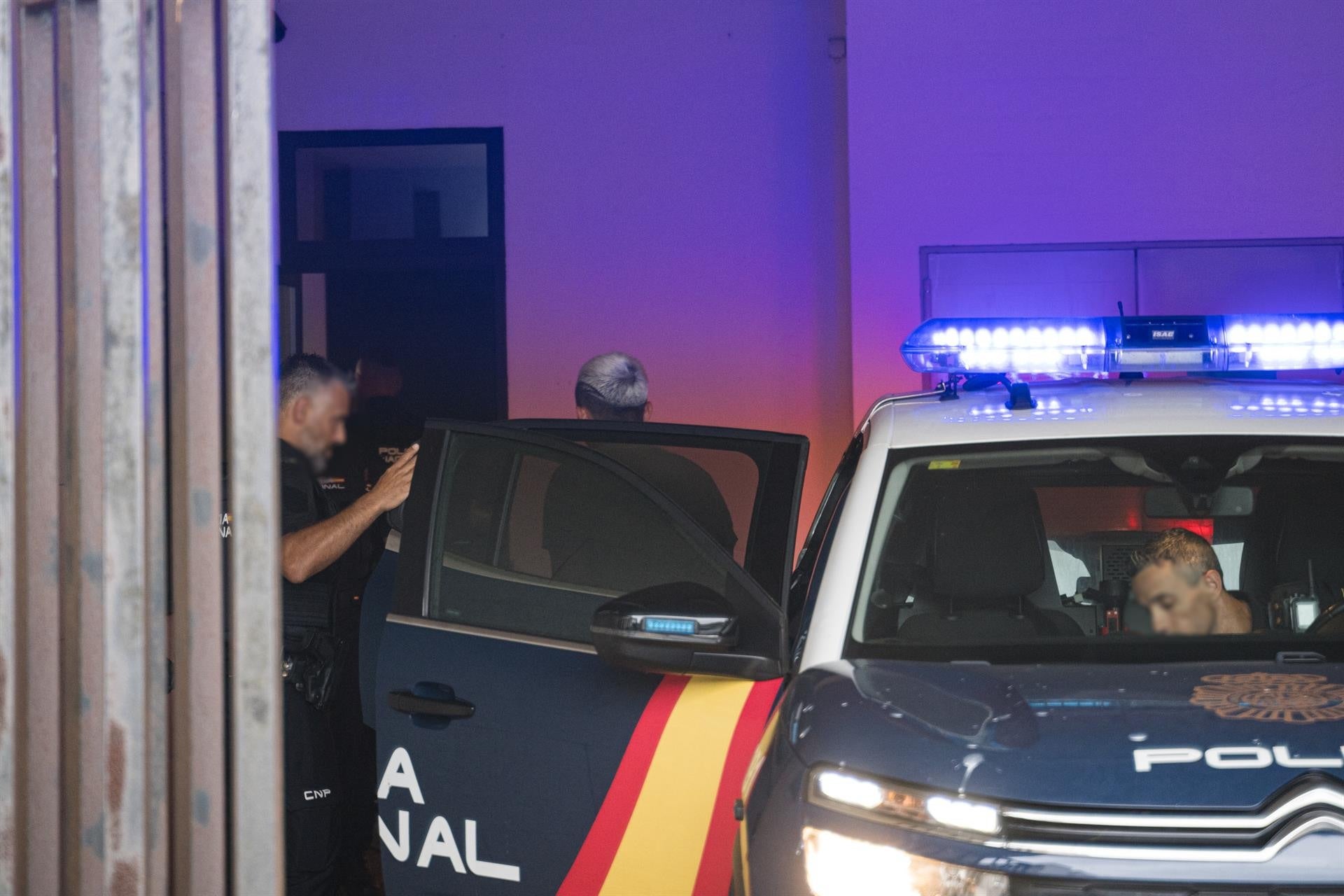Prisión por tentativa de homicidio para uno de los nuevos detenidos por la reyerta multitudinaria de Ribeira Prisión por tentativa de homicidio para uno de los nuevos detenidos por la reyerta multitudinaria de Ribeira