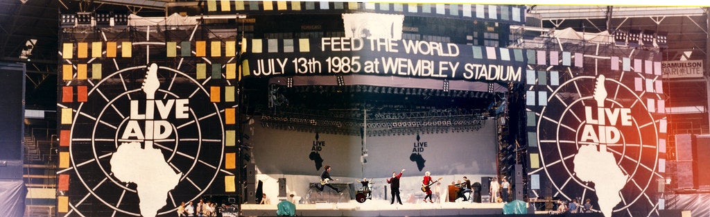 Mesa de de redacción: 40 años del Live Aid, el concierto que marcó a una generación Mesa de de redacción: 40 años del Live Aid, el concierto que marcó a una generación