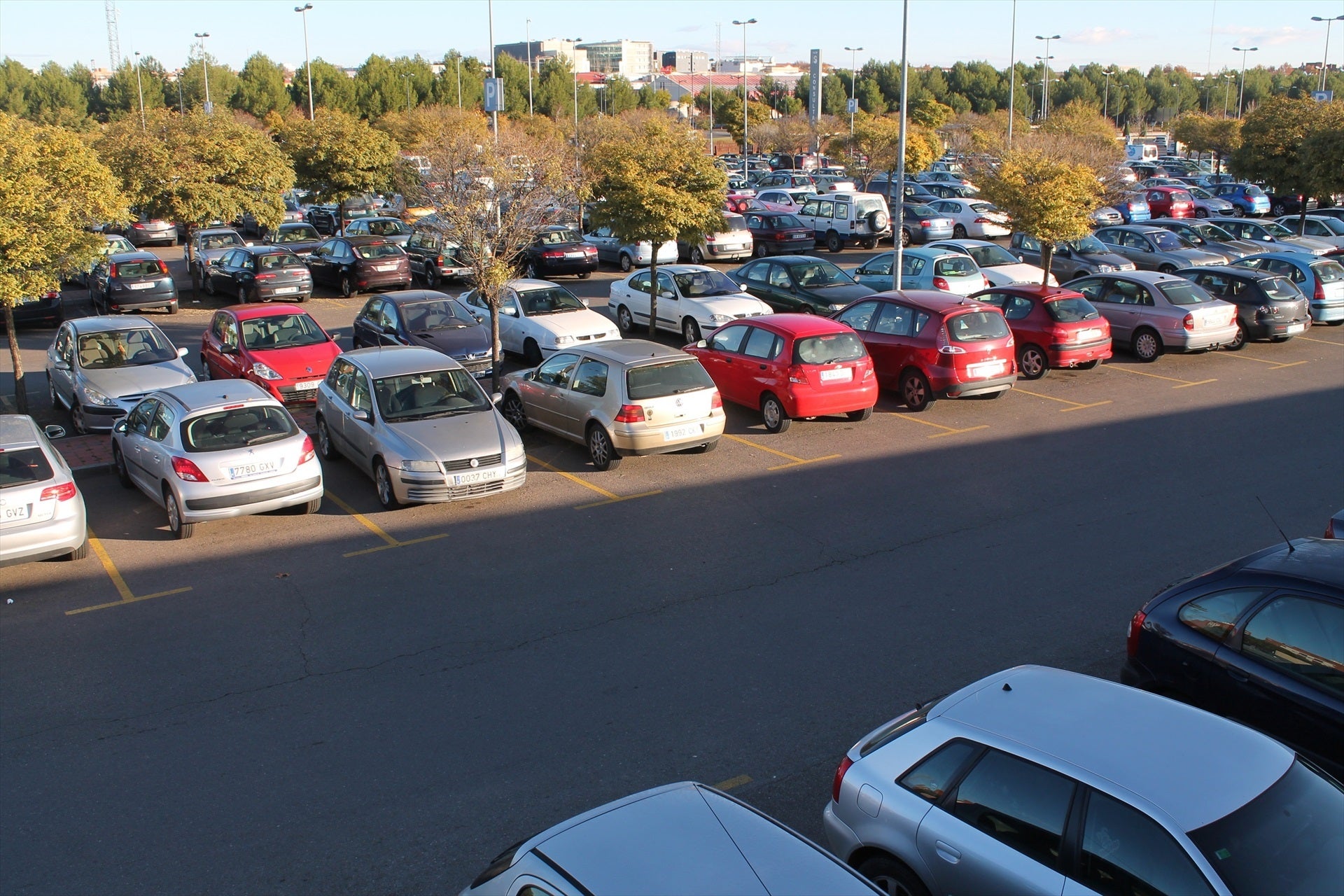 Cuidado si tienes uno de estos coches: la OCU alerta de problemas de seguridad Cuidado si tienes uno de estos coches: la OCU alerta de problemas de seguridad
