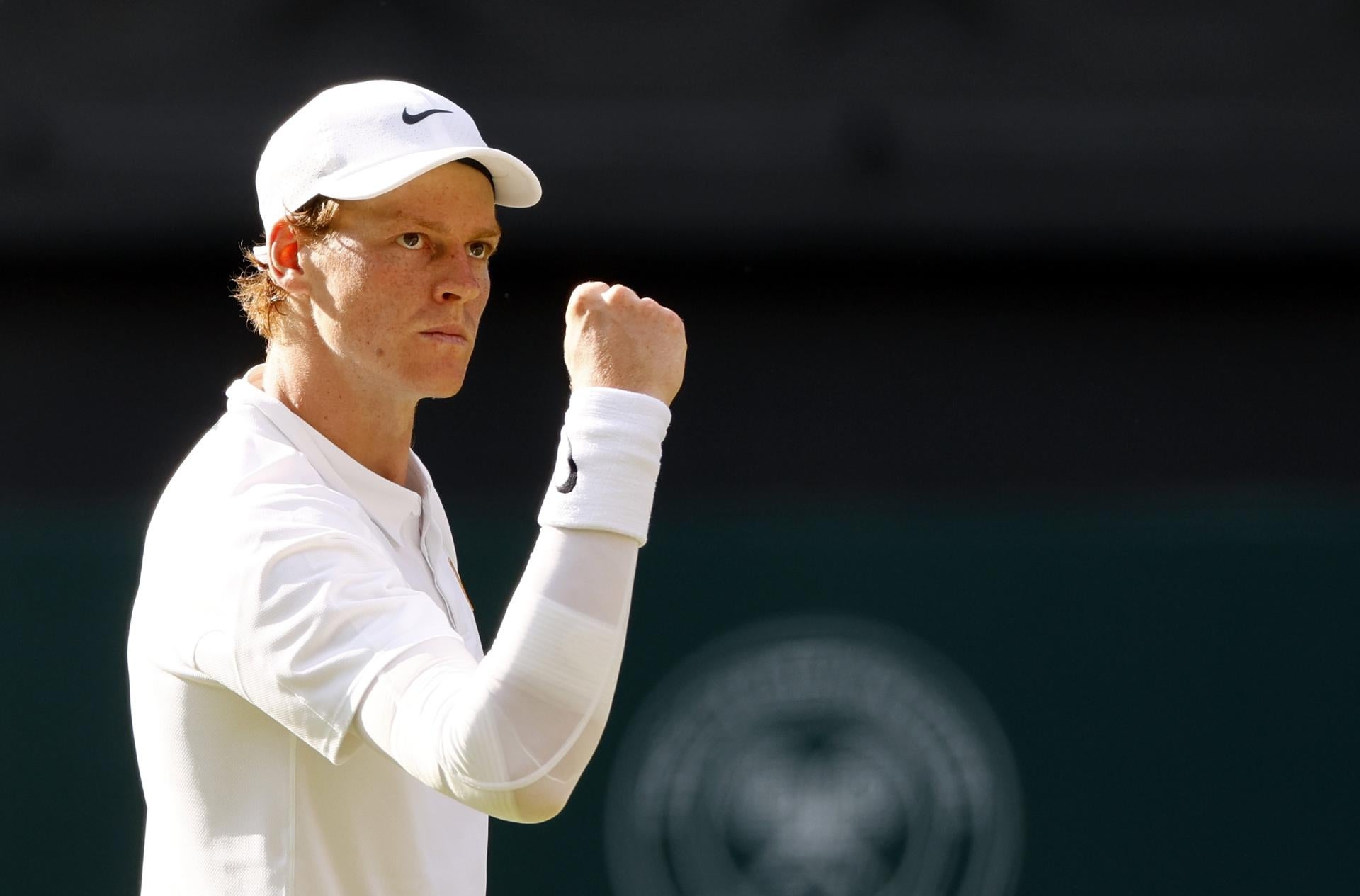 Sinner gana a Alcaraz y conquista su primer Wimbledon Sinner gana a Alcaraz y conquista su primer Wimbledon