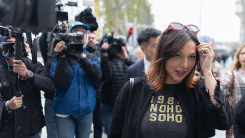 La actriz Elisa Mouliaa llega a los Juzgados de Plaza de Castilla para entregar su m&oacute;vil, el 11 de abril de 2025 en Madrid, Espa&ntilde;a.