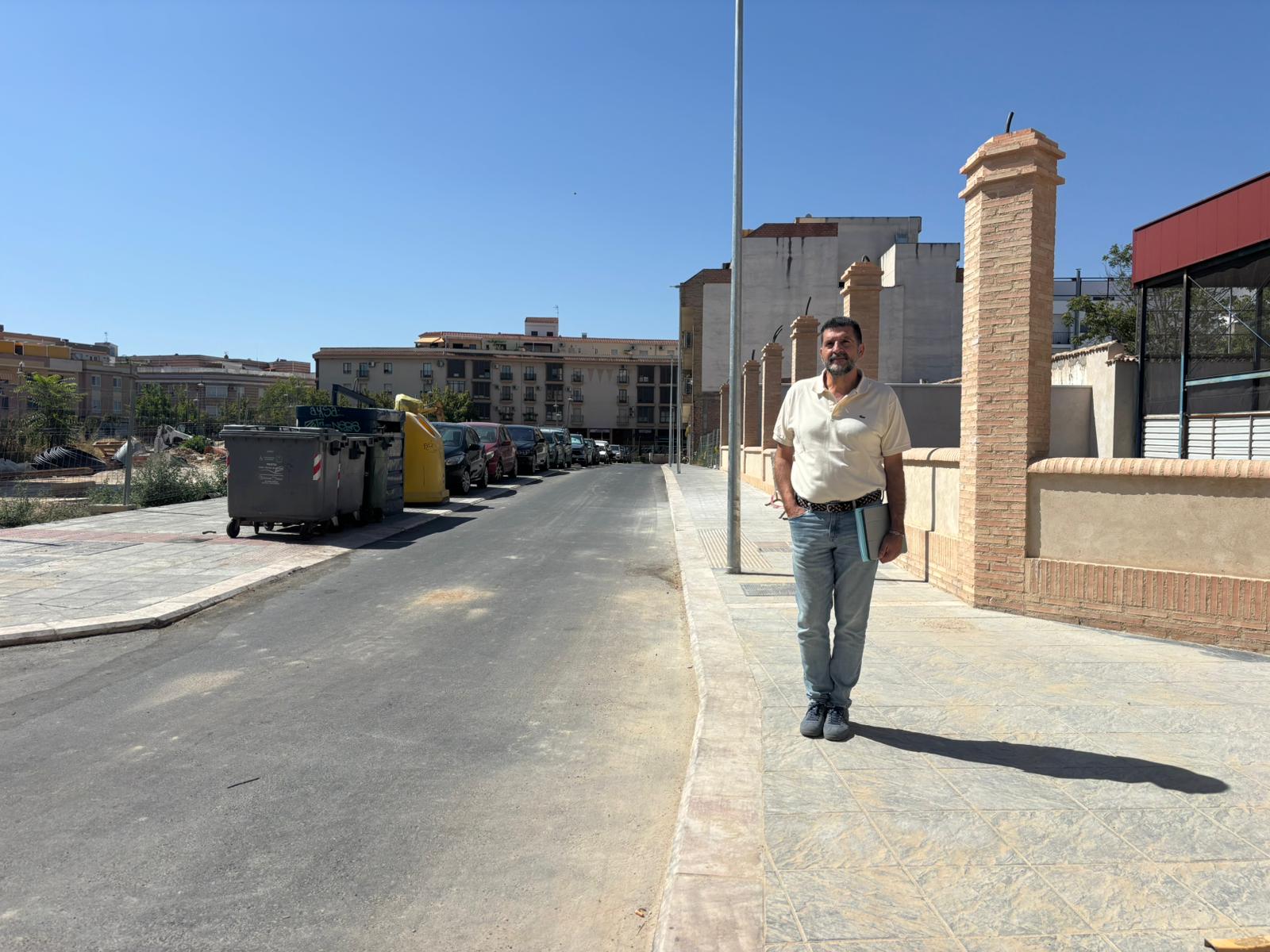 Valdepeñas gana movilidad y espacios verdes con la prolongación de la calle Buensuceso Valdepeñas gana movilidad y espacios verdes con la prolongación de la calle Buensuceso