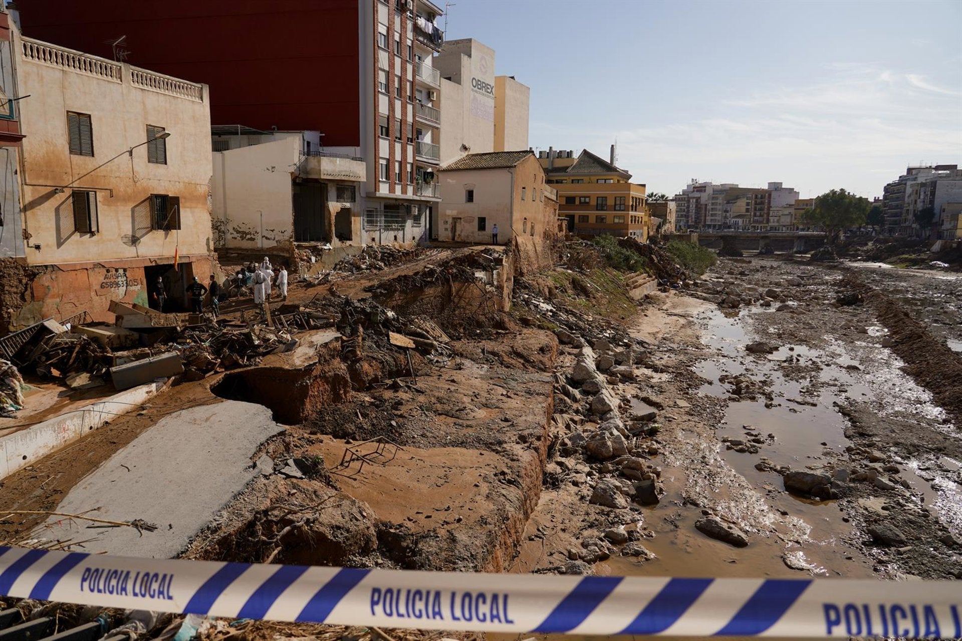 Los Comités Locales de Emergencia y Reconstrucción denuncian la insuficiencia del Plan estatal contra las DANAs del Ministerio para la Transición Ecológica Los Comités Locales de Emergencia y Reconstrucción denuncian la insuficiencia del Plan estatal contra las DANAs del Ministerio para la Transición Ecológica