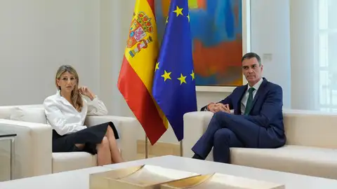 Imagen de archivo del presidente del Gobierno, Pedro Sánchez en Moncloa con la vicepresidenta segunda, Yolanda Díaz. Imagen de archivo del presidente del Gobierno, Pedro Sánchez en Moncloa con la vicepresidenta segunda, Yolanda Díaz.