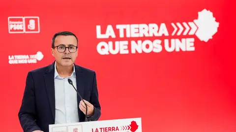 Gallardo se desmarca de la financiación para Cataluña: "Extremadura rechaza frontalmente cualquier privilegio" Gallardo se desmarca de la financiación para Cataluña: "Extremadura rechaza frontalmente cualquier privilegio"