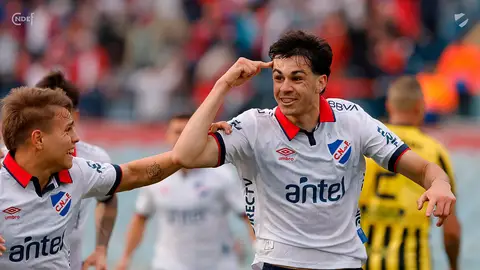 Gonzalo Petit celebra un gol con el Nacional de Montevideo Gonzalo Petit celebra un gol con el Nacional de Montevideo