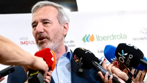 Azcón durante el acto de esta tarde Azcón durante el acto de esta tarde