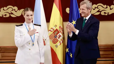La princesa Leonor recibe la Medalla de Oro de Galicia: "Aquí está mi hogar, donde se acaba el mar" La princesa Leonor recibe la Medalla de Oro de Galicia: "Aquí está mi hogar, donde se acaba el mar"