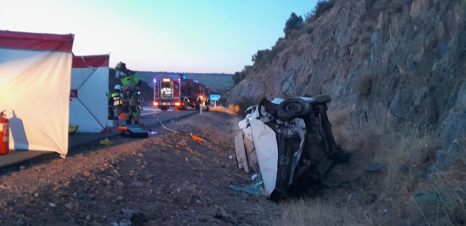 Fallece un hombre de 55 años tras una salida de vía en la A5 a la altura de Jaraicejo Fallece un hombre de 55 años tras una salida de vía en la A5 a la altura de Jaraicejo