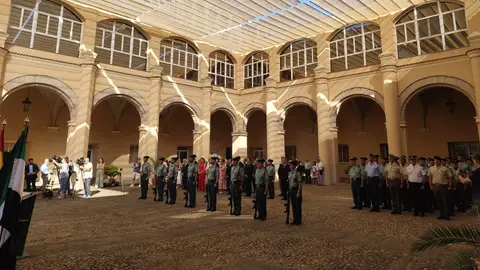 Badajoz acoge un acto con motivo del Día de la memoria y recuerdo de las víctimas del terrorismo del cuerpo de la Guardia Civil Badajoz acoge un acto con motivo del Día de la memoria y recuerdo de las víctimas del terrorismo del cuerpo de la Guardia Civil