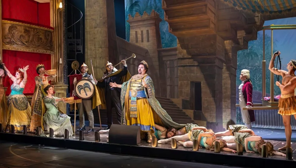 Mario Corberán en su papel de Piangi Mario Corberán en su papel de Piangi