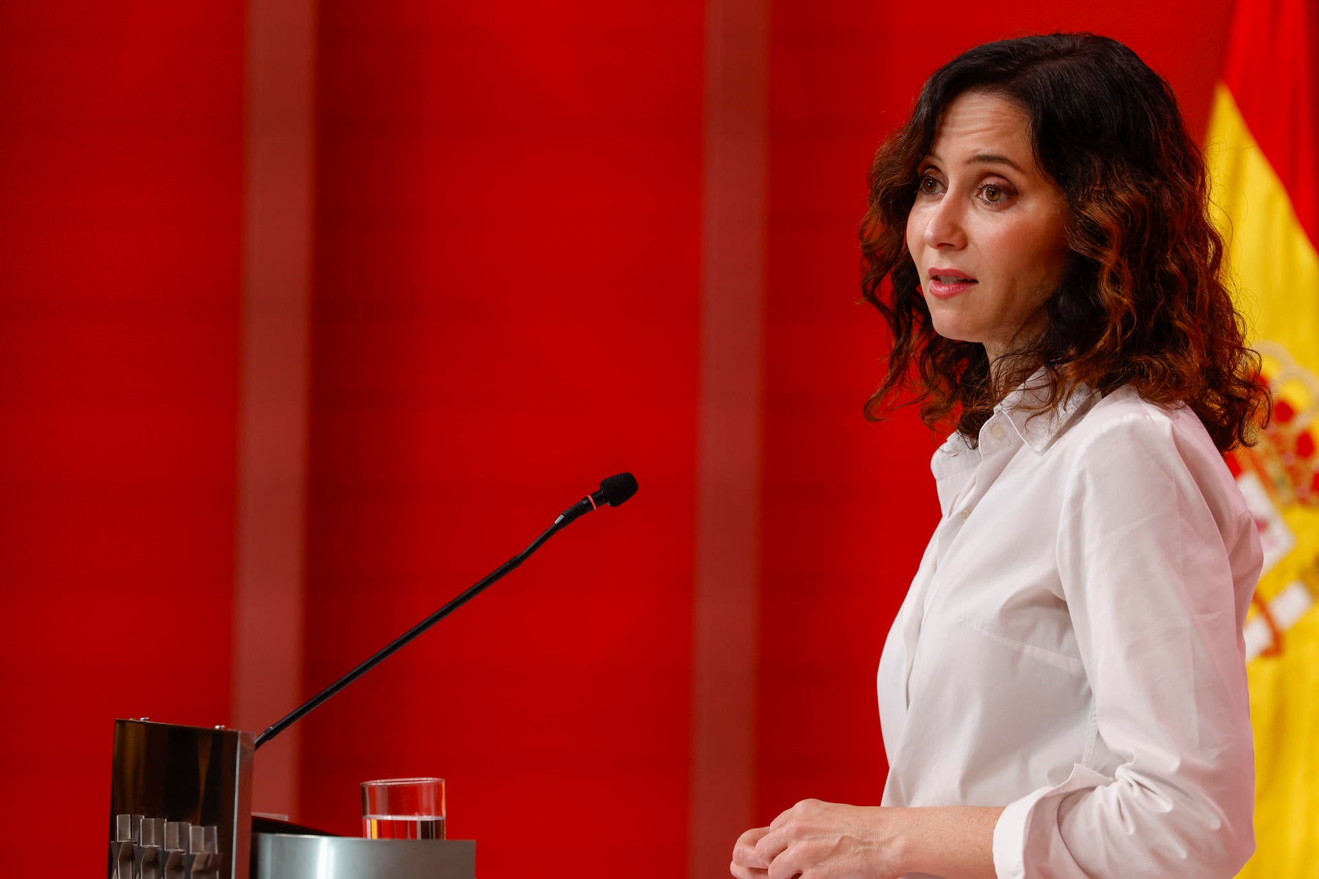 Ayuso carga contra la financiación de Cataluña y sentencia que "Sánchez es un peligro para España": "Ha enloquecido" Ayuso carga contra la financiación de Cataluña y sentencia que "Sánchez es un peligro para España": "Ha enloquecido"