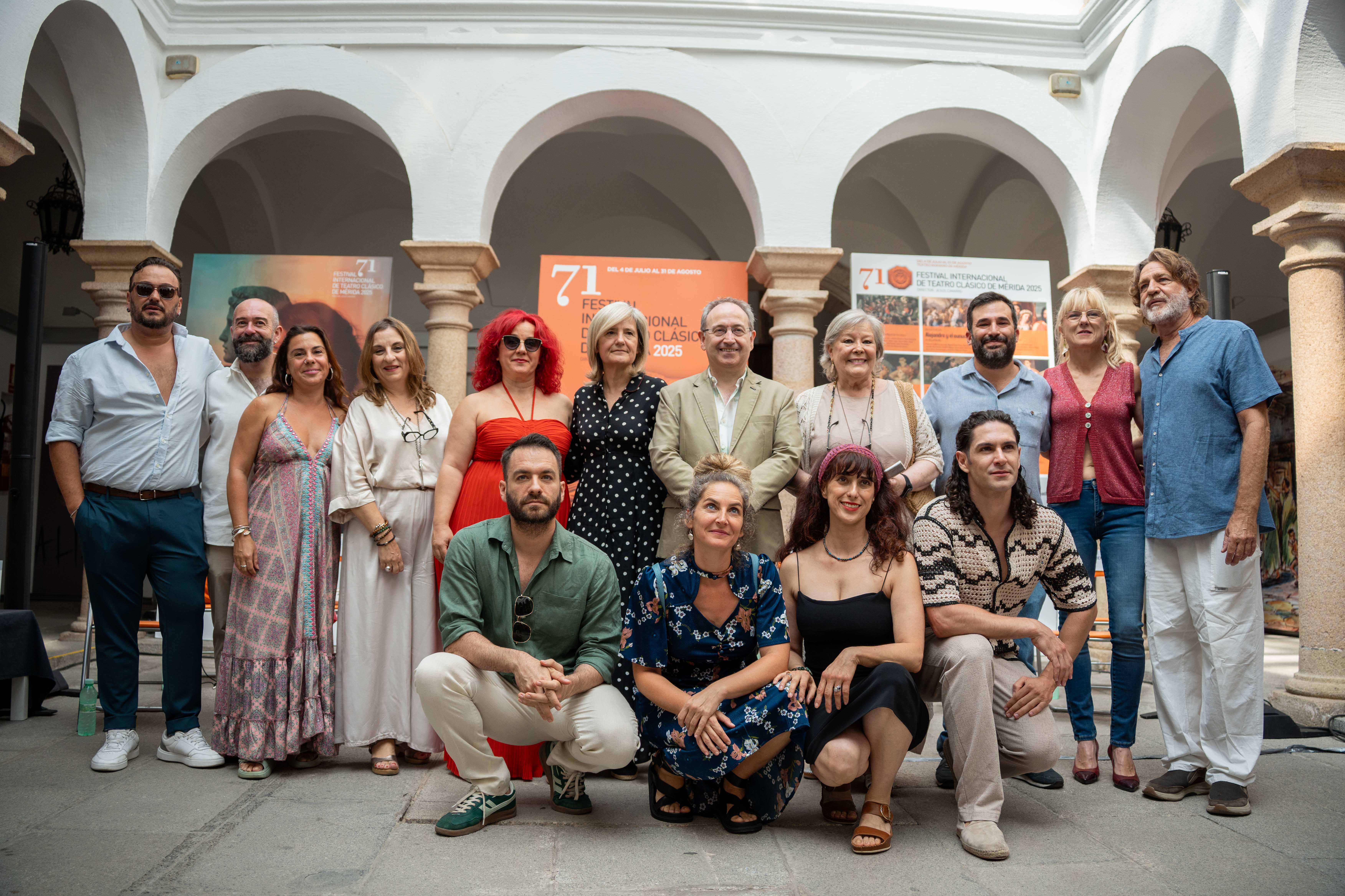 'Ifigenia' regresa este martes y miércoles al Festival de Mérida para romper el silencio ante la violencia 'Ifigenia' regresa este martes y miércoles al Festival de Mérida para romper el silencio ante la violencia