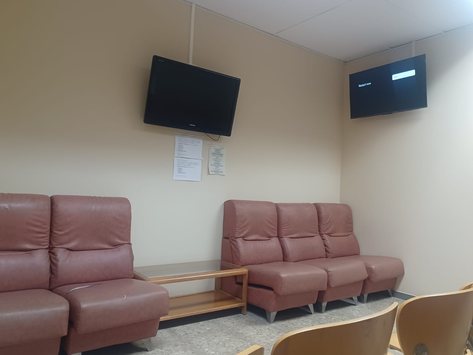 Compromís reclama mejoras y reparación de los sistemas de información a los pacientes en el Hospital Provincial Compromís reclama mejoras y reparación de los sistemas de información a los pacientes en el Hospital Provincial