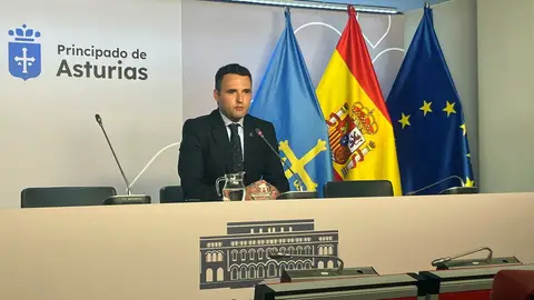 Guillermo Peláez, consejero asturiano de Hacienda Guillermo Peláez, consejero asturiano de Hacienda