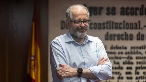 Del palacete al sótano: el destierro del técnico que alertó del 'caso Cerdán' con los túneles de Belate Del palacete al sótano: el destierro del técnico que alertó del 'caso Cerdán' con los túneles de Belate