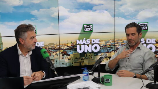 Borja Sémper charla con Carlos Alsina/ Nerea Pardillo