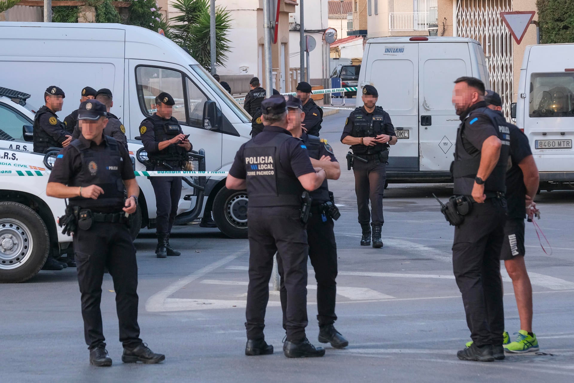 VOTA ¿Cree que Interior ha enviado suficientes efectivos a Torre Pacheco para contener los brotes de violencia? VOTA ¿Cree que Interior ha enviado suficientes efectivos a Torre Pacheco para contener los brotes de violencia?