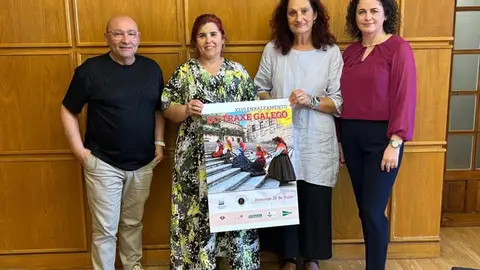 El desfile del Día do Traxe Galego, dentro del Apóstol, saldrá este domingo de las 7 puertas históricas de Santiago El desfile del Día do Traxe Galego, dentro del Apóstol, saldrá este domingo de las 7 puertas históricas de Santiago