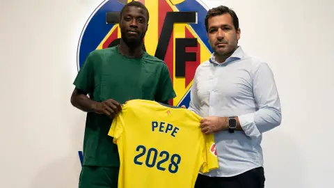 Nicolas Pepe y Fernando Roig Negueroles Nicolas Pepe y Fernando Roig Negueroles