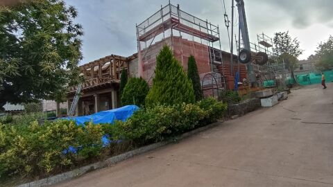 Reconstruci&oacute;n de Templo Budista en Ourense