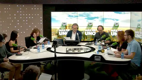 Radioficción - Episodio 39: Un baúl de personajes Radioficción - Episodio 39: Un baúl de personajes