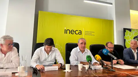 Rueda de prensa de presentación del informe de coyuntura socioeconómica en la provincia de Alicante durante el primer trimestre de 2025, celebrada en la sede de Ineca Rueda de prensa de presentación del informe de coyuntura socioeconómica en la provincia de Alicante durante el primer trimestre de 2025, celebrada en la sede de Ineca