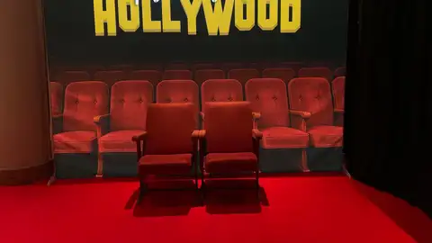 Entrada a la exposición de los tesoros de Hollywood Entrada a la exposición de los tesoros de Hollywood