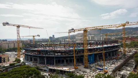Les obres del Camp Nou encara tenen molta feina per davant Les obres del Camp Nou encara tenen molta feina per davant