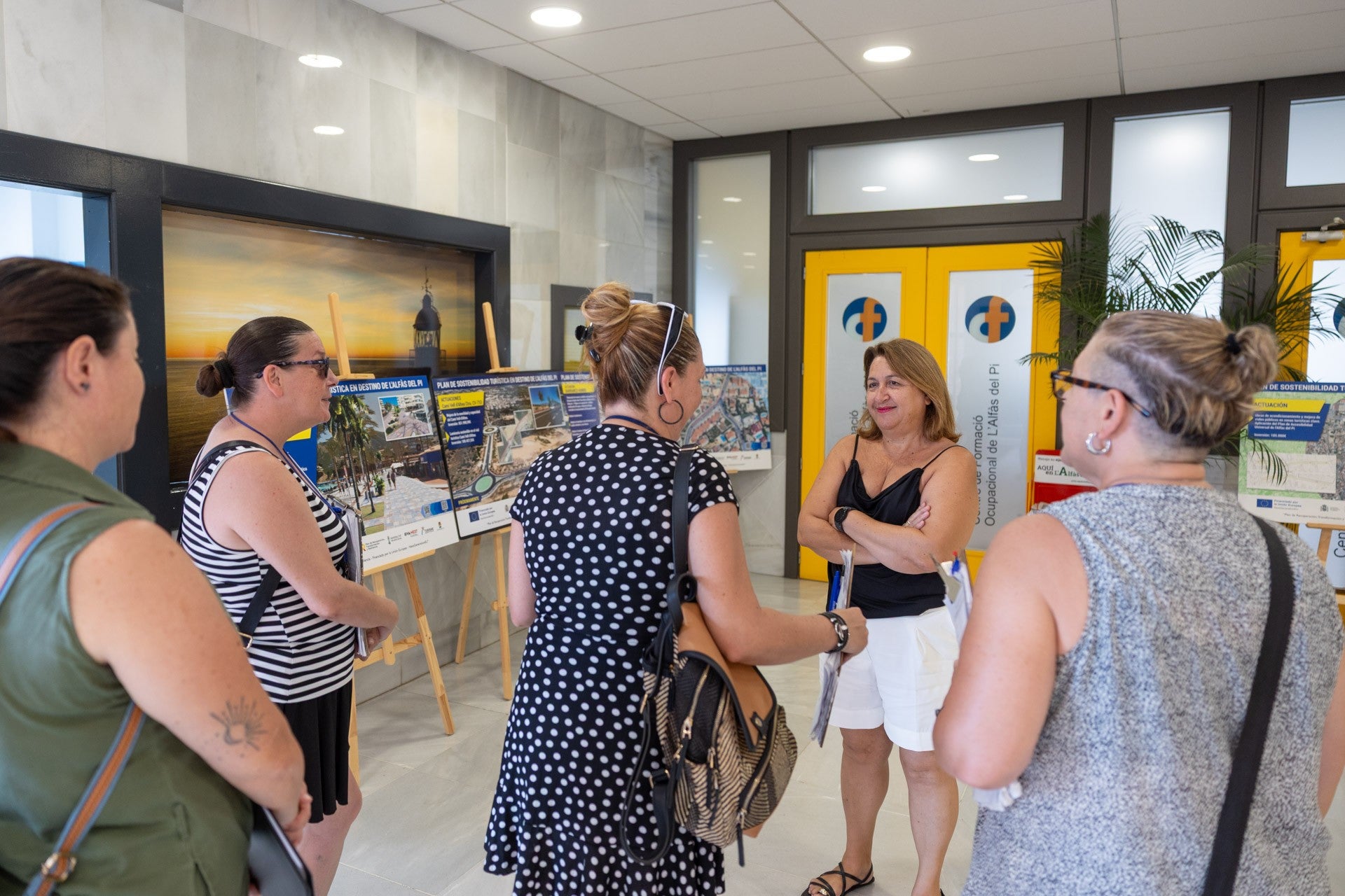 L'Alfàs avanza este verano las encuestas ciudadanas para evaluar el impacto de sus planes de sostenibilidad turística L'Alfàs avanza este verano las encuestas ciudadanas para evaluar el impacto de sus planes de sostenibilidad turística