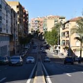 La calle Clara Campoamor de Elche en una imagen de archivo.