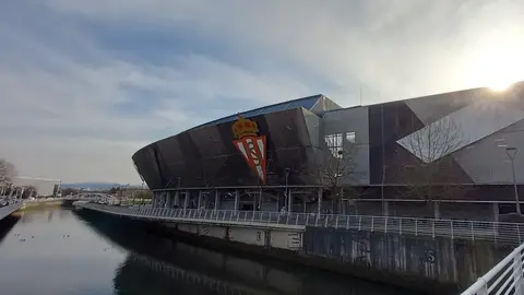 El Molinón El Molinón