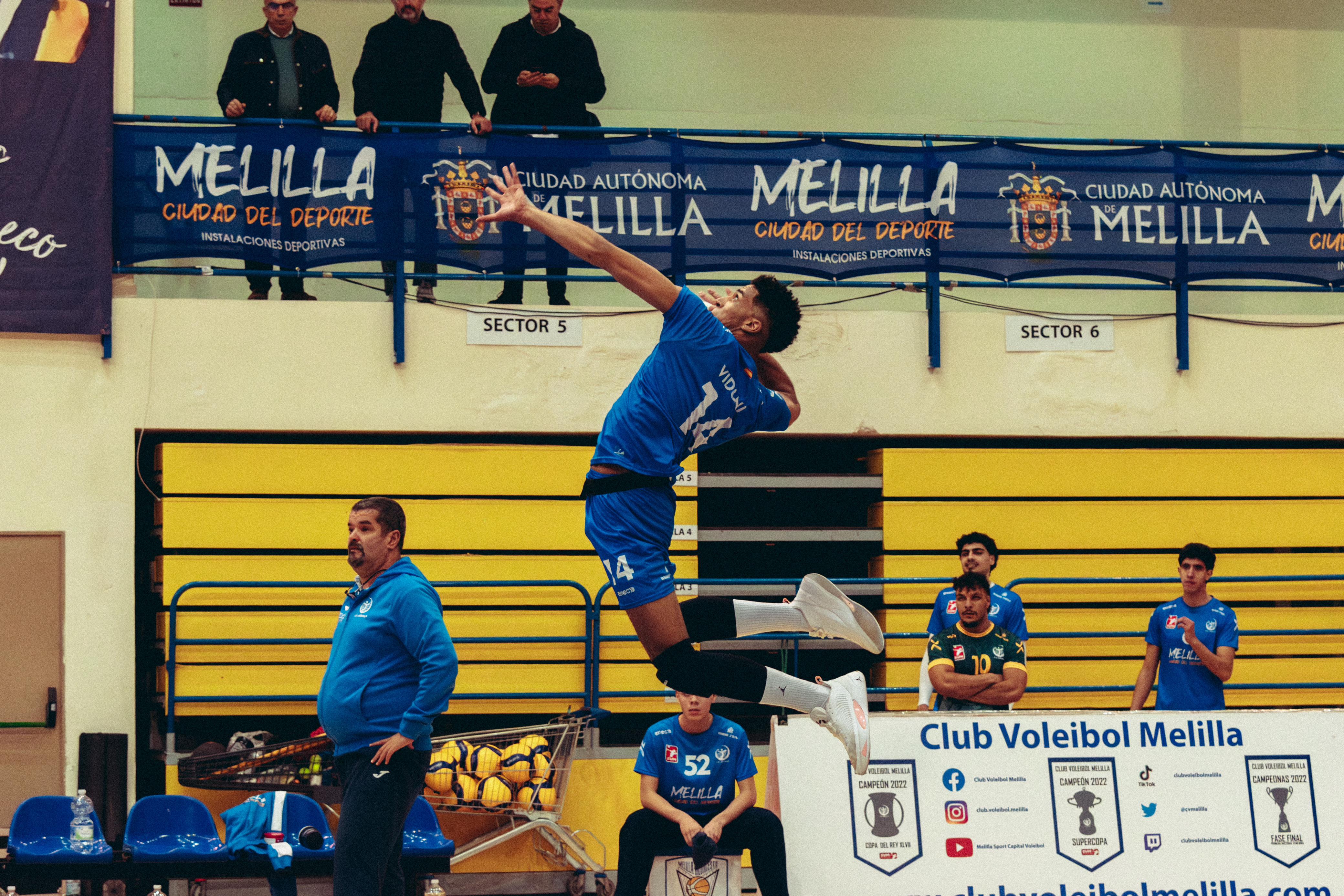 El Servigroup Playas Benidorm sigue reforzándose para su debut en Superliga Masculina con la incorporación de Valentino Vidoni El Servigroup Playas Benidorm sigue reforzándose para su debut en Superliga Masculina con la incorporación de Valentino Vidoni