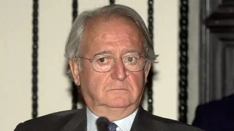 Muere Javier Moscoso, ministro de Felipe González que dio nombre a los días libres de funcionarios Muere Javier Moscoso, ministro de Felipe González que dio nombre a los días libres de funcionarios
