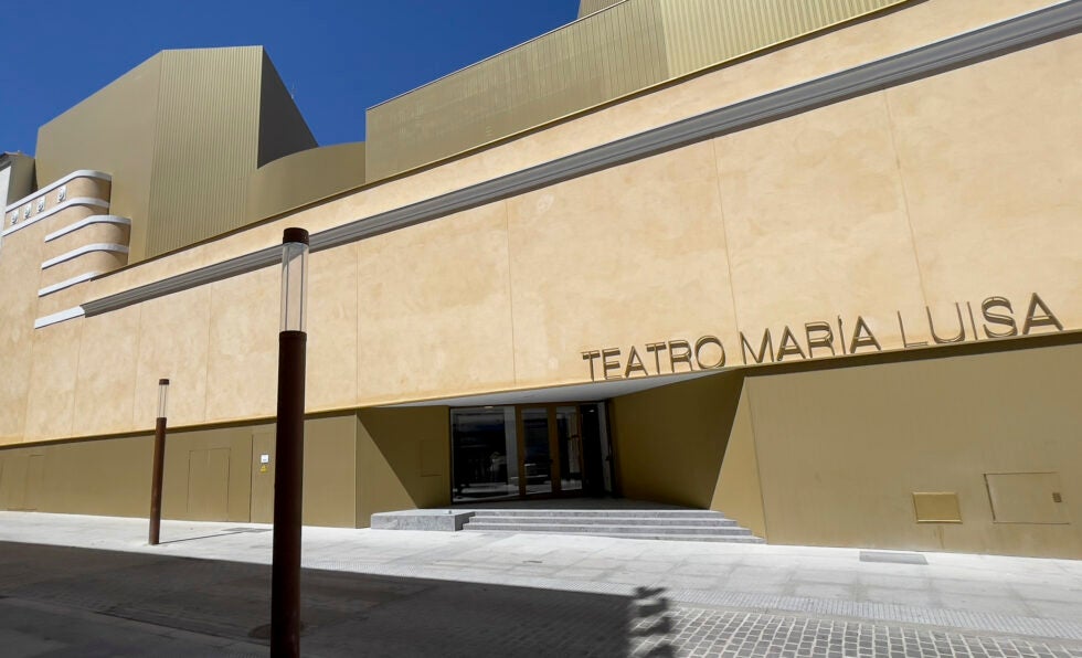 El Ayuntamiento licita la adquisición de un sistema profesional de cine para el Teatro María Luisa El Ayuntamiento licita la adquisición de un sistema profesional de cine para el Teatro María Luisa