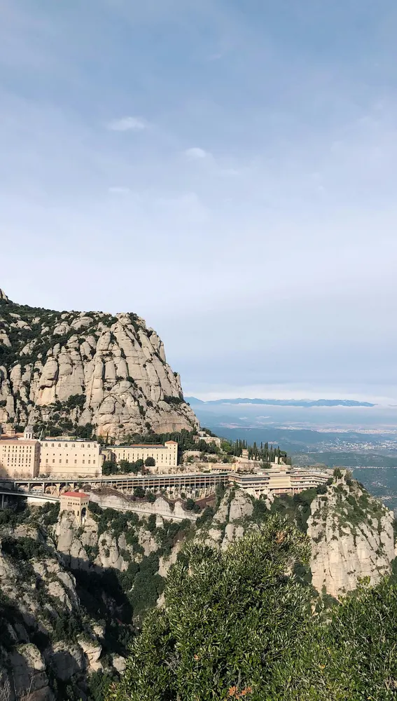Montserrat Montserrat