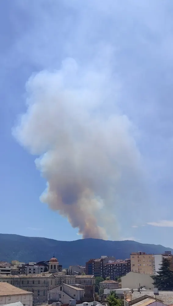 La columna de humo se veía desde Alcoy La columna de humo se veía desde Alcoy