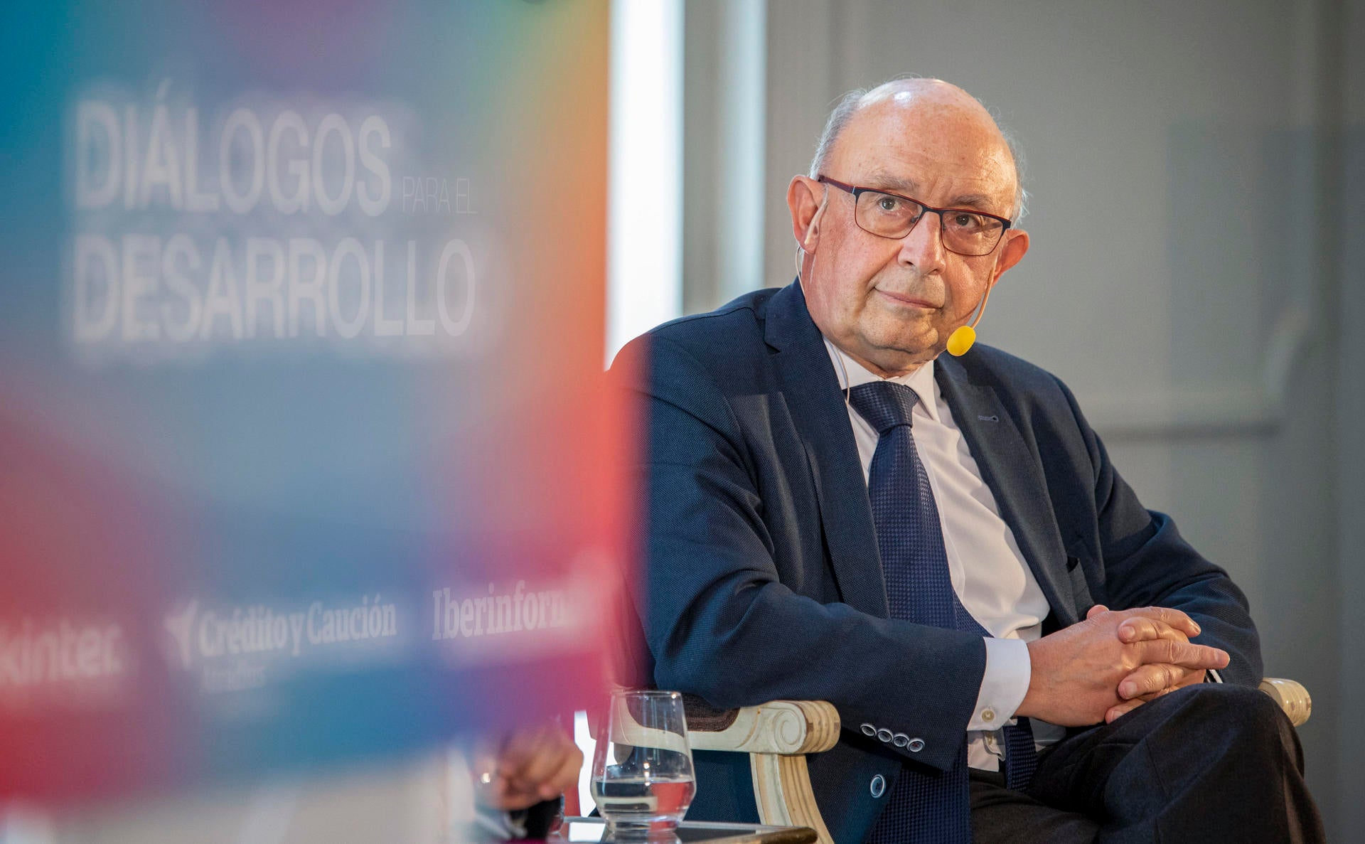 Novedades de la investigación del caso Montoro: puestos en el Ministerio, citas en Hacienda y miles de millones a las renovables Novedades de la investigación del caso Montoro: puestos en el Ministerio, citas en Hacienda y miles de millones a las renovables